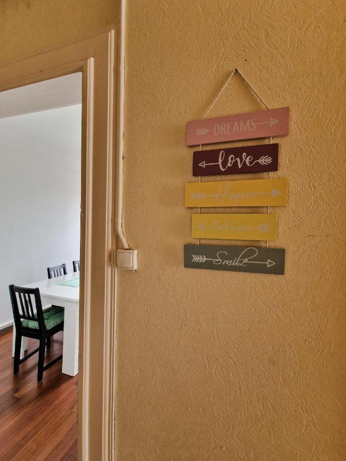 Nice Room 4 Minutes From Basel Shared Apartment Saint-Louis  Extérieur photo